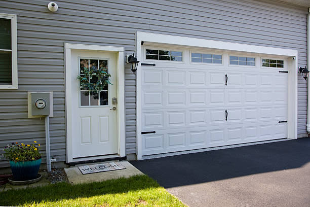 24/7 Emergency Garage Door Panel Replacement experts in Cleveland County County, AR